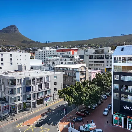Cbd Loft With Mountain View, Balcony, Aircon, Parking Appartement Kaapstad Buitenkant foto